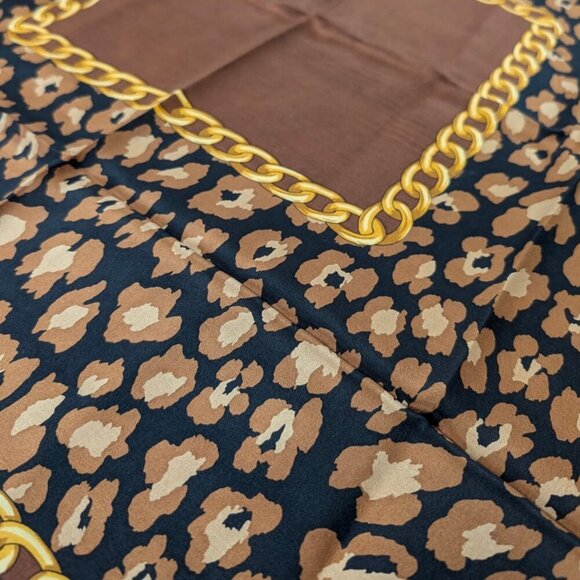 V. Echo 100% Silk Animal Print Scarf - Picture 5 of 9